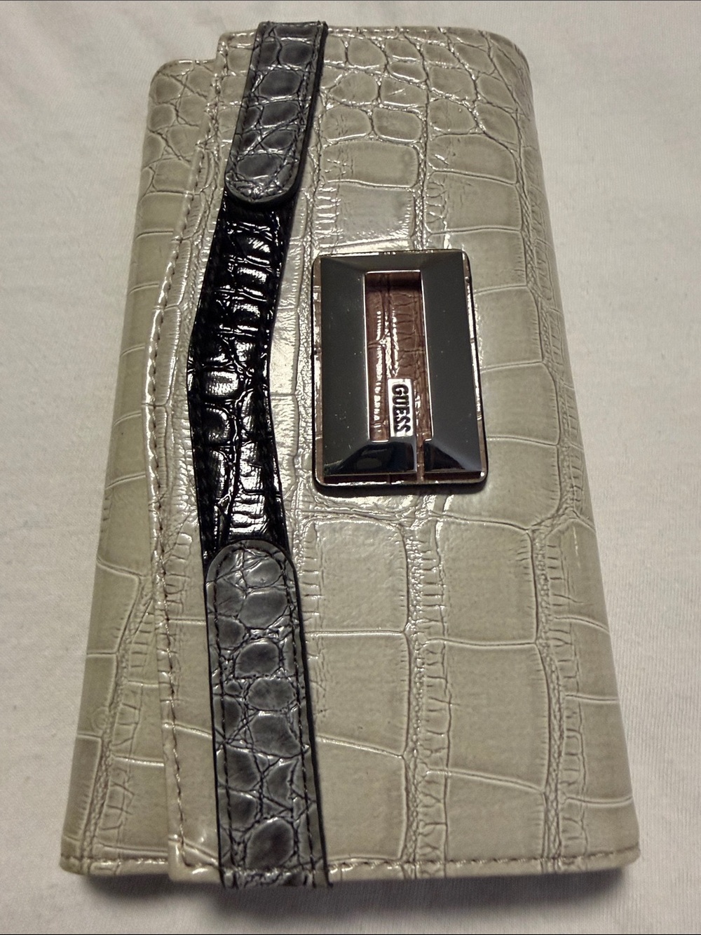 Guess Croc-Embossed Clutch in Light Gray with Black Trim - Picture 2 of 9